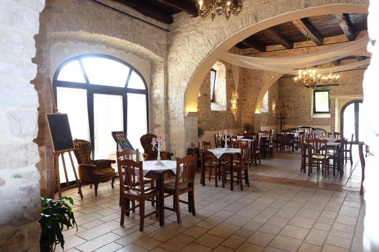 Antica Taverna Del Principe Sepino Zewnętrze zdjęcie